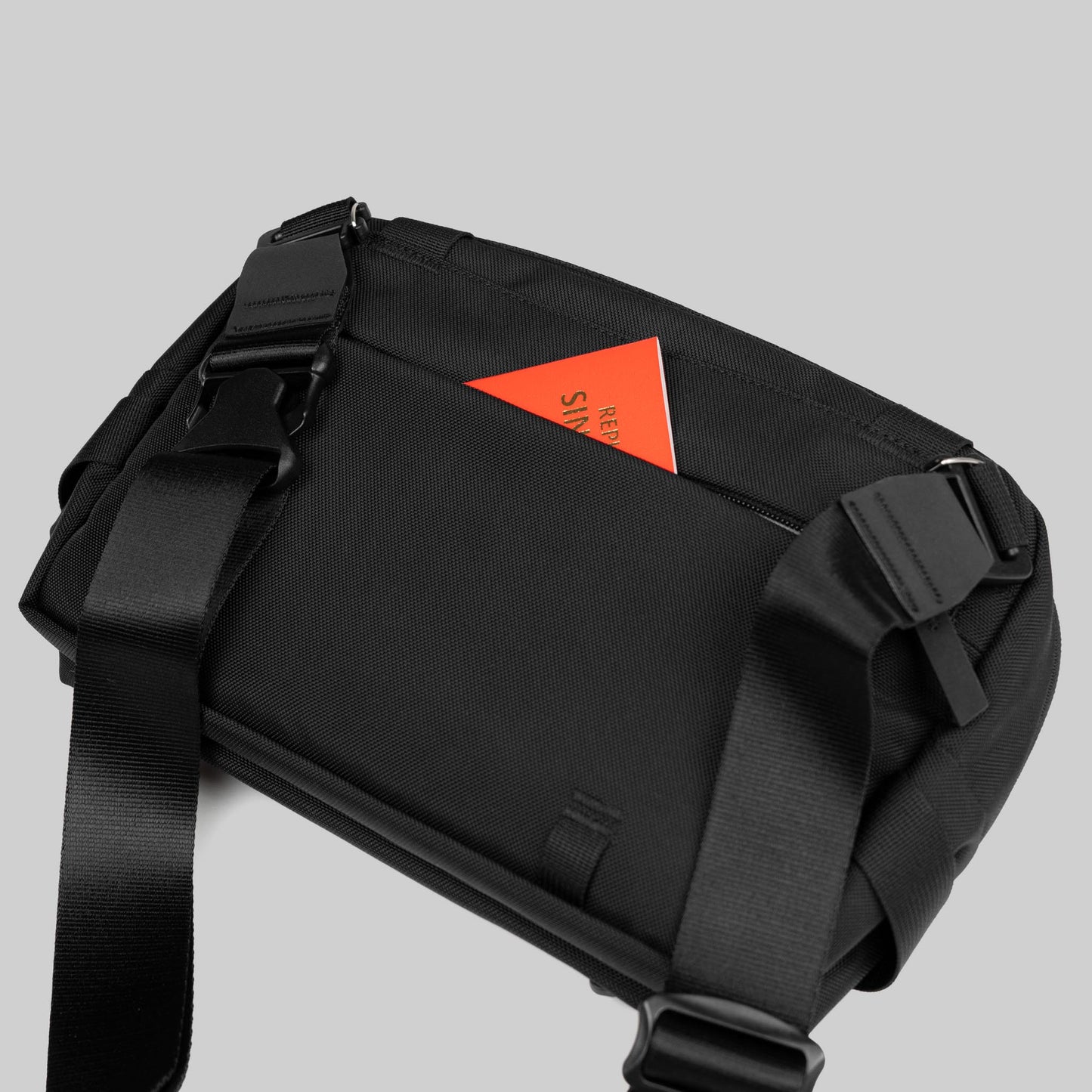 Toshi Sling 5L V2